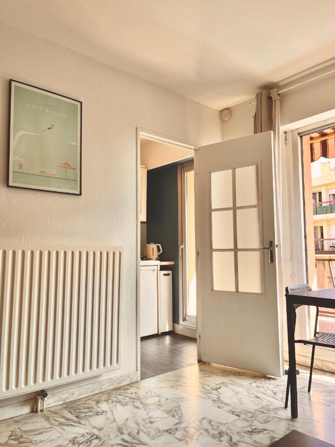 Studio With Terrace And Sea View, 10 Min To The Beach Ницца Экстерьер фото